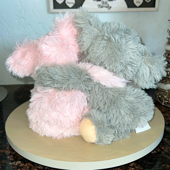 🐘 Elephant Hugs 🐘 - Picture 3 of 9